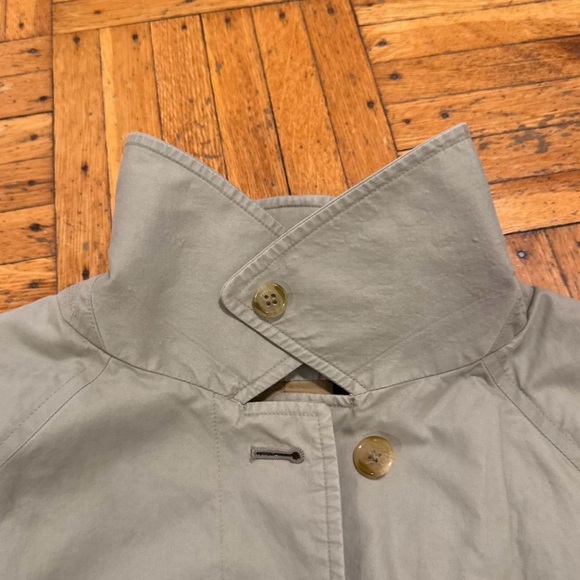 Vintage Burberry Beige Trench Coat - Picture 6 of 8